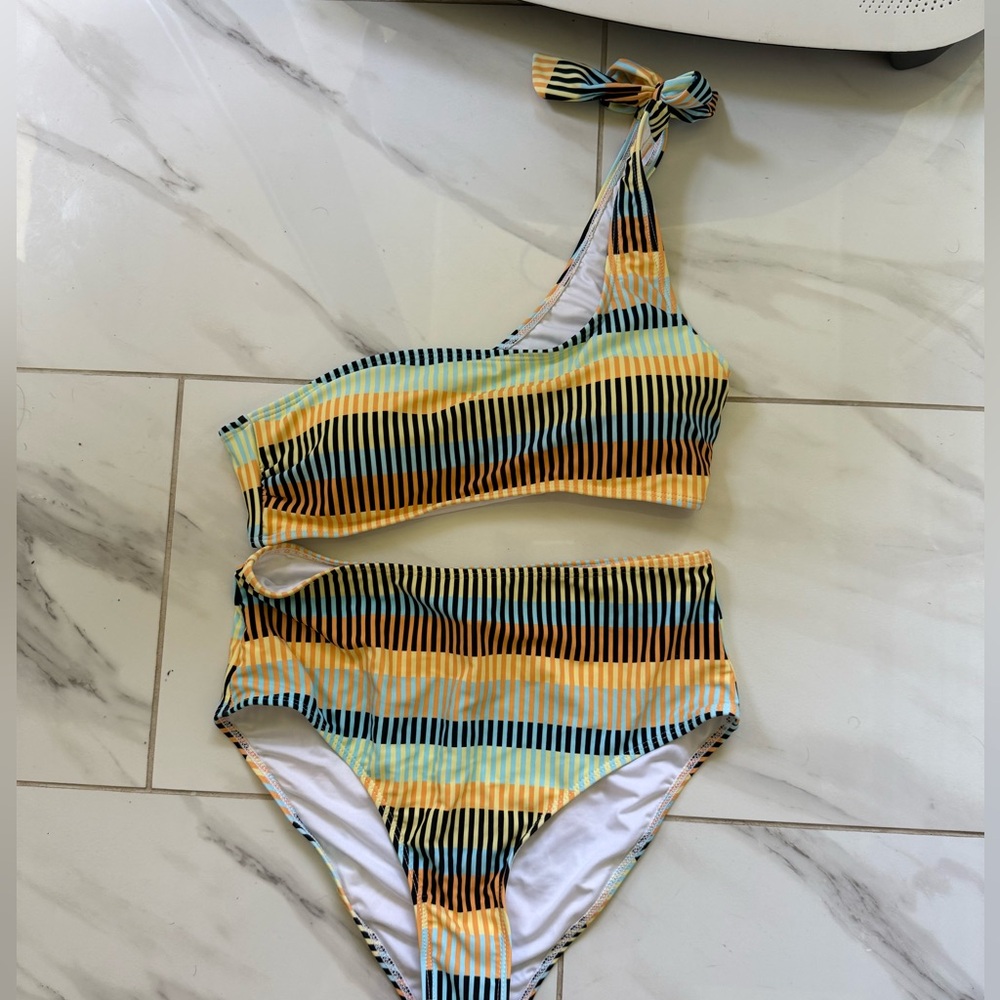 BIKINI SET